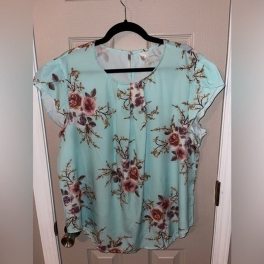 Blue Floral Short Sleeve Blouse